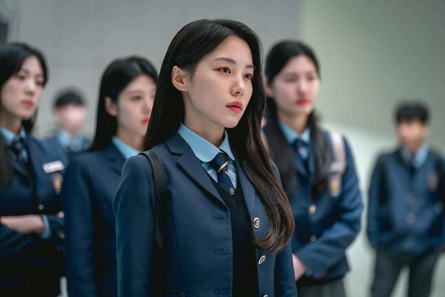 still cuts drakor BITCH X RICH 2 (instagram.com/koktv_official)